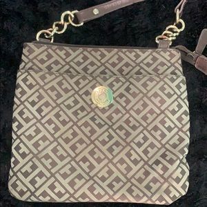 Tommy Hilfiger crossbody purse